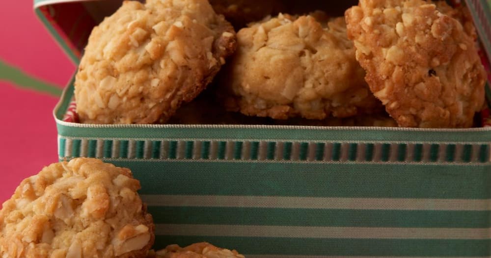 Coconut-Peanut Cookies: Galletas Maria (Costa Rica) Recipe