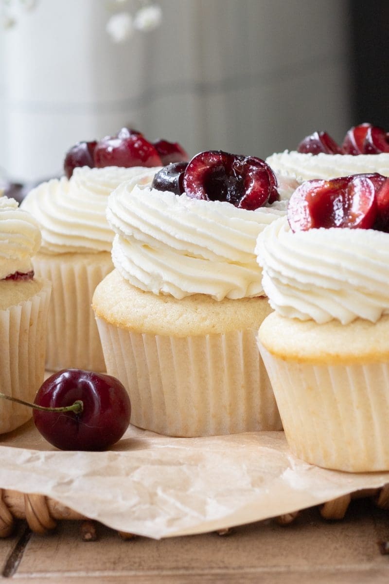 White Chocolate Cherry Cupcakes Recipe
