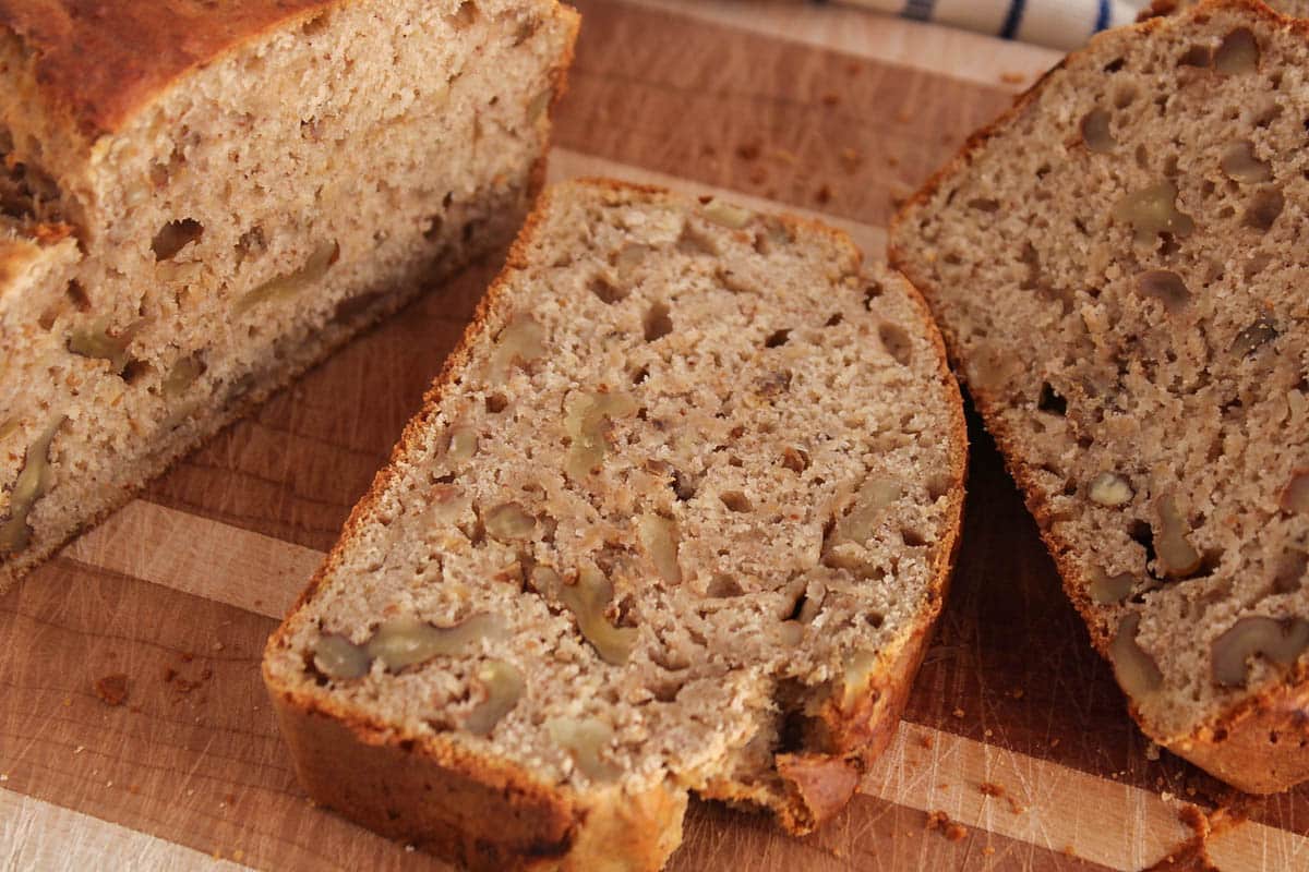 4 Ingredient Banana Bread (No Sugar) – Quick & Healthy
