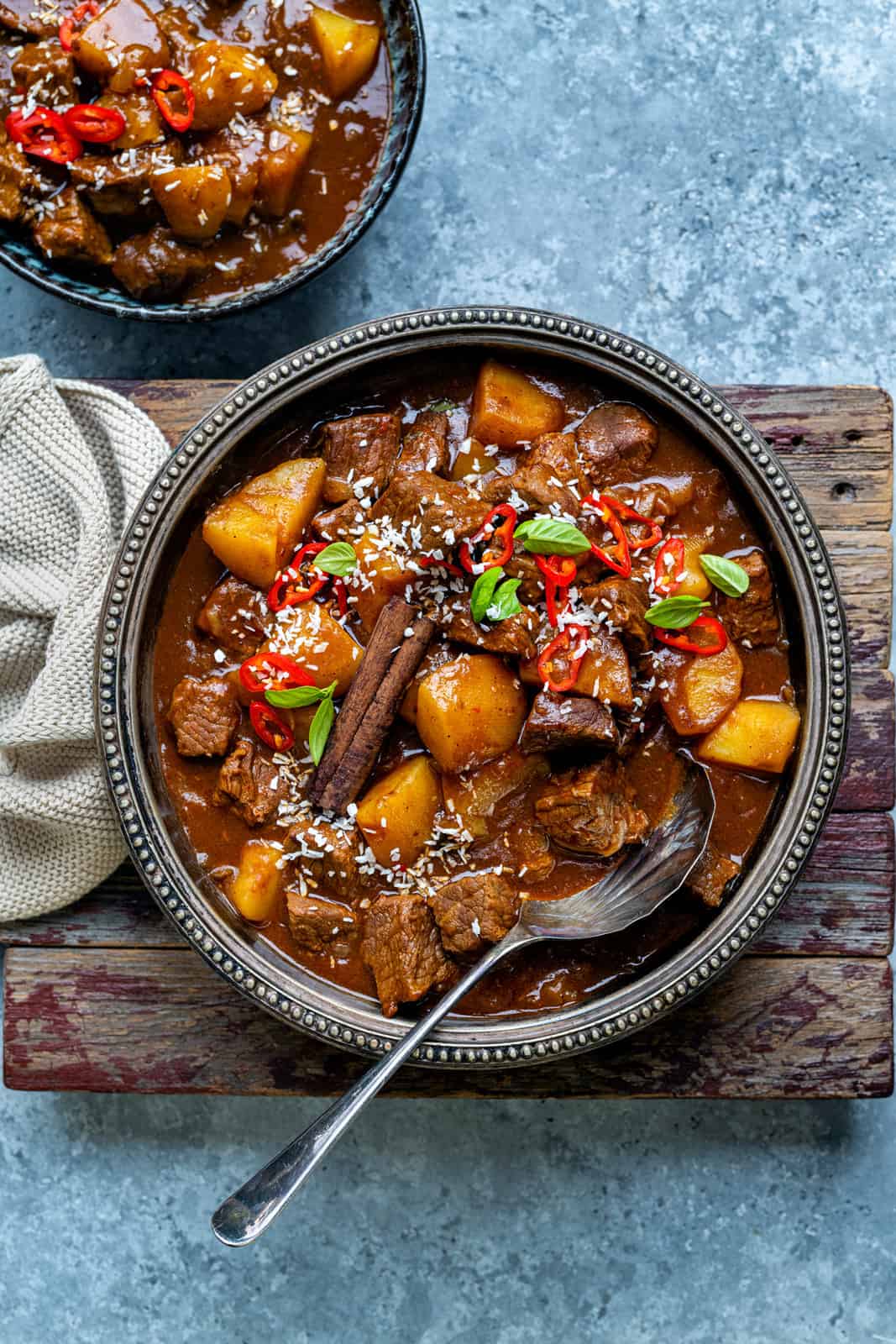 Easy Beef Curry with Coconut Milk and Tomatoes Recipe