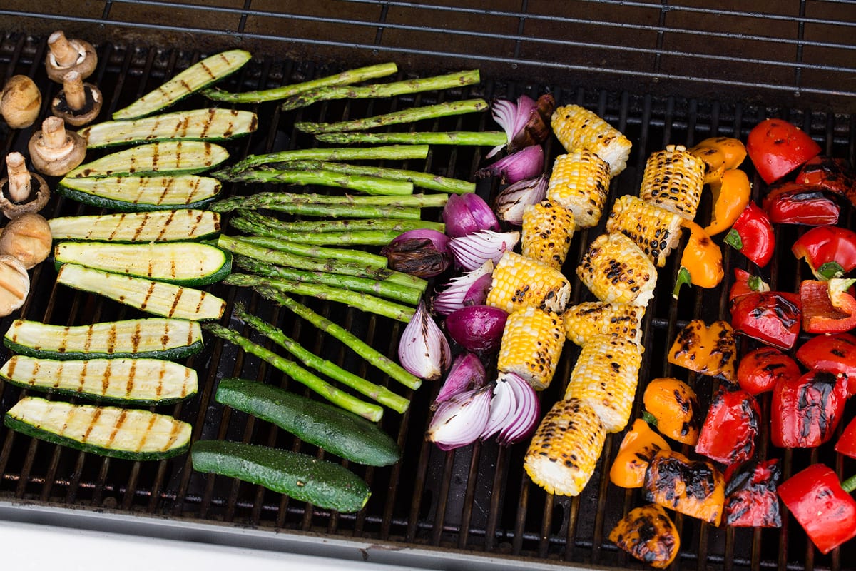 Grilled Vegetables in a Pan on a Gas Grill: Quick Guide