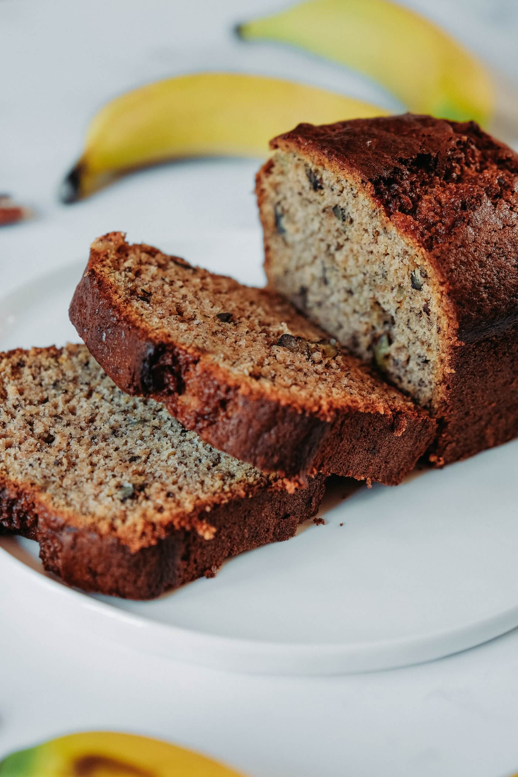 Simple Healthy Banana Bread Recipe – Quick & Moist