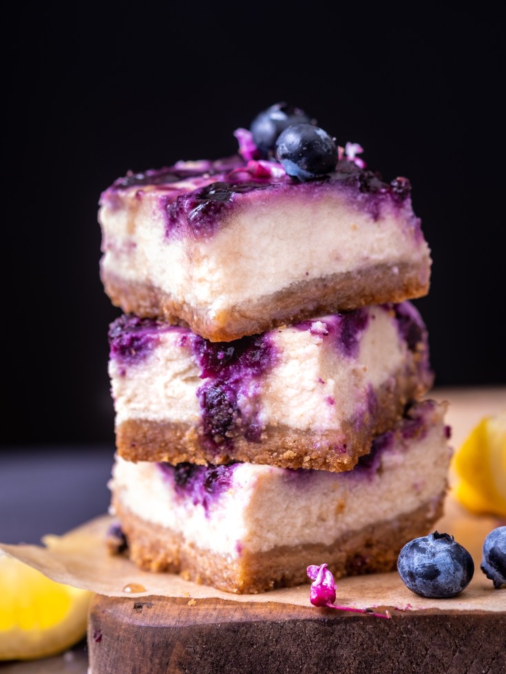 Vegan Lemon Blueberry Cheesecake – Creamy & Tangy
