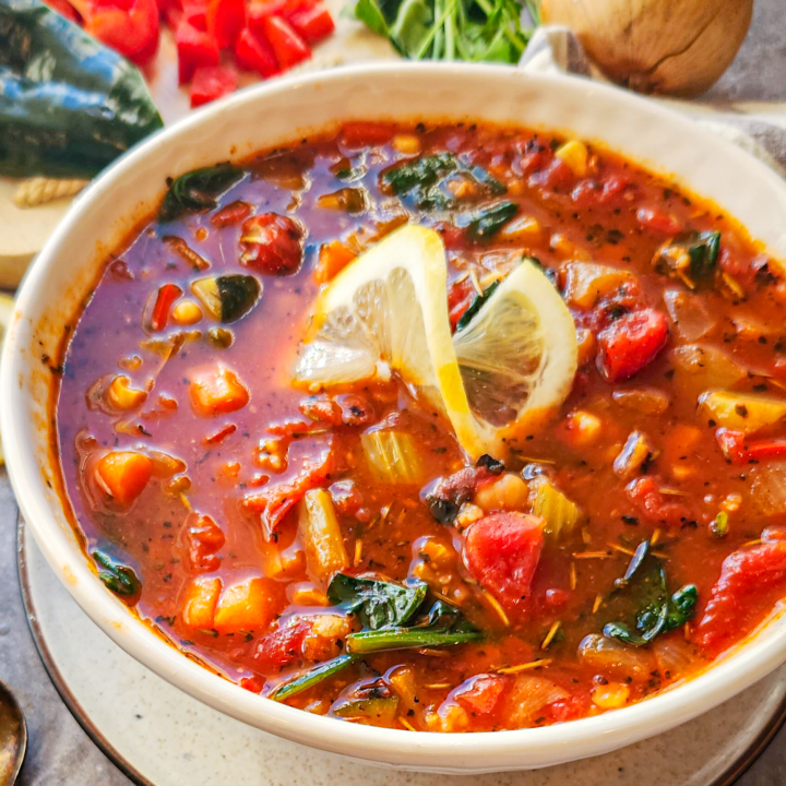Best 10 Vegetable Soup Recipe – Quick, Healthy & Tasty