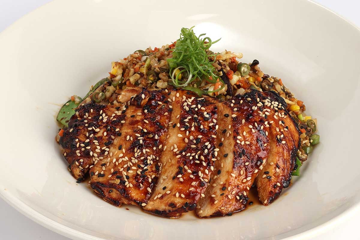 Sesame Ginger Chicken at Cheesecake Factory: Quick Facts