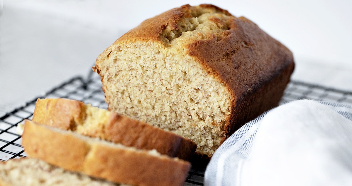 2 Banana Cake Recipe – Quick, Moist & Easy, 30‑Minute