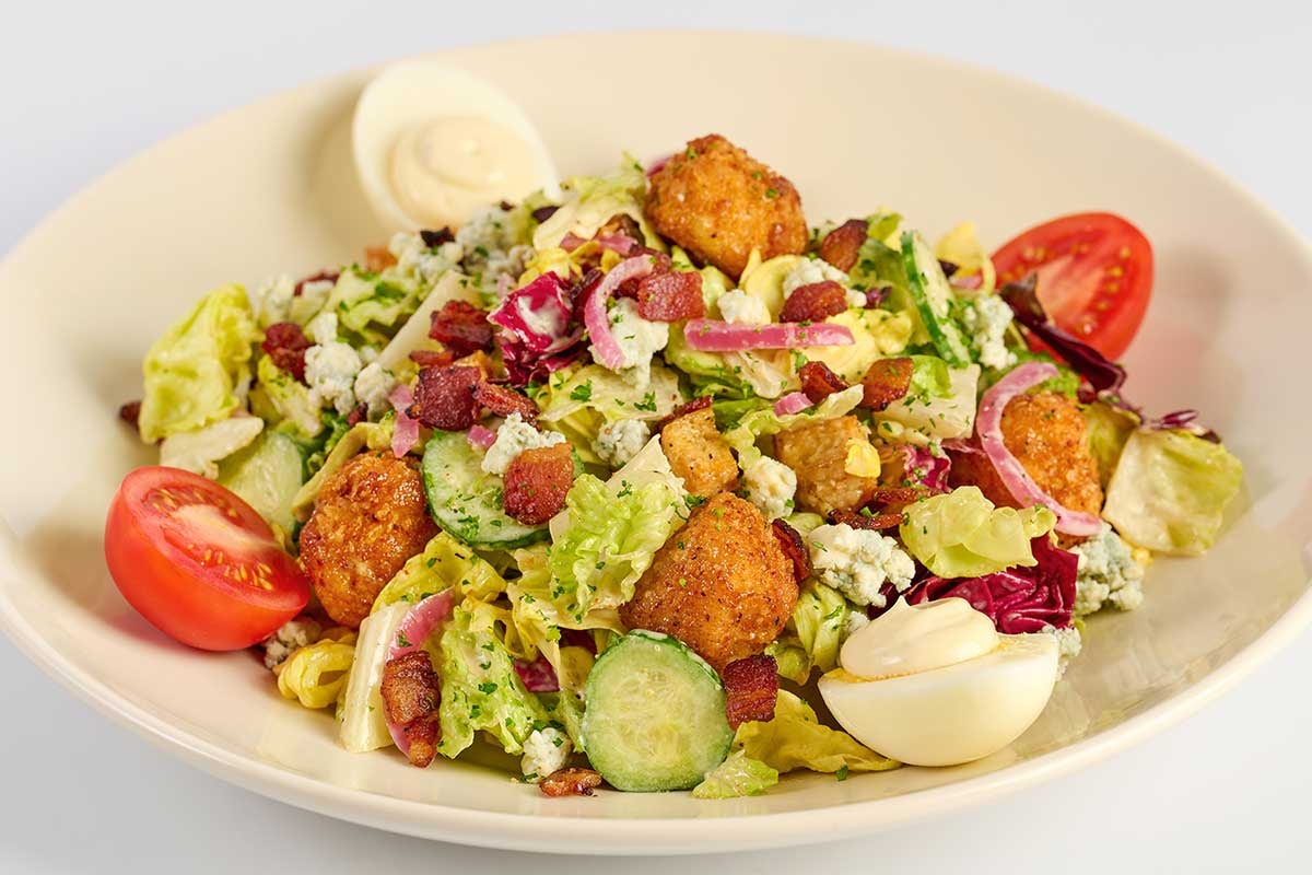 Fried Chicken Club Salad – Cheesecake Factory Details