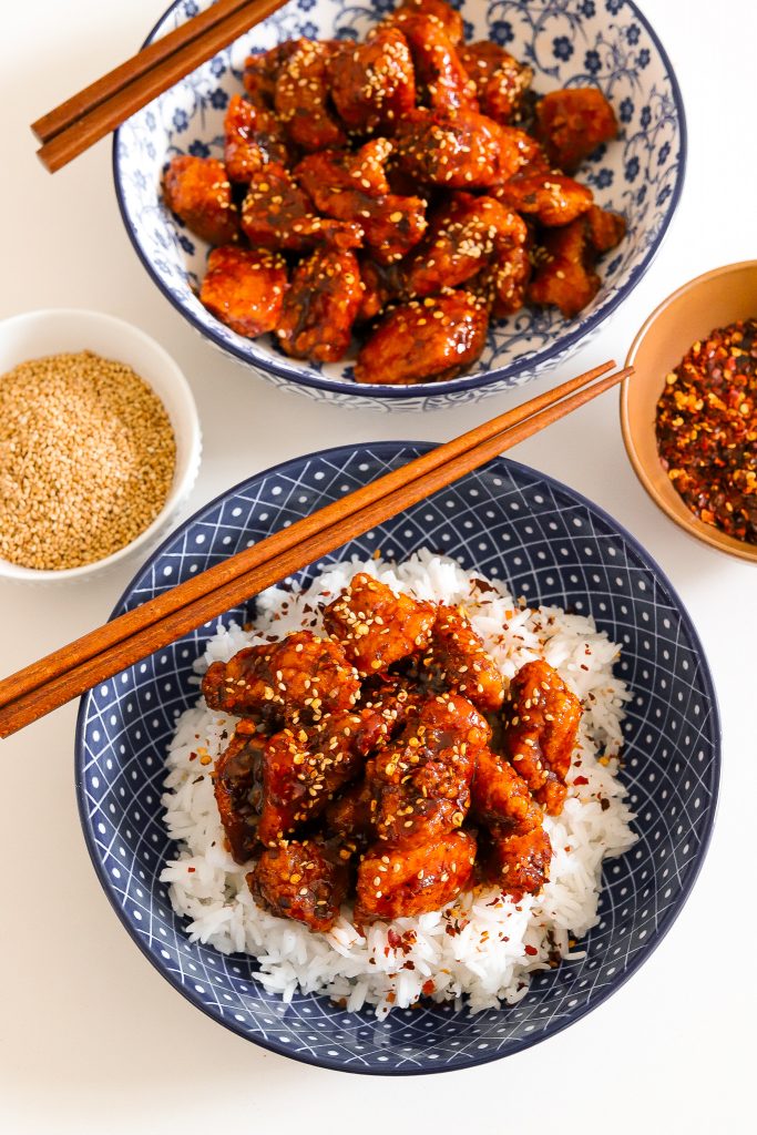 Sticky Gochujang Chicken: Quick, Crispy, Irresistible