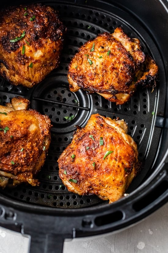 Air Fryer Chicken Thighs: Crispy, Juicy in 30 Minutes