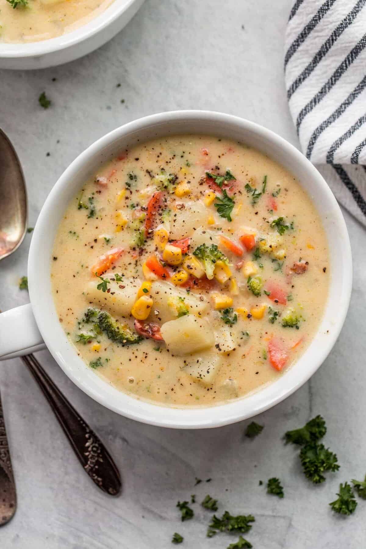 Creamy Vegetable Soup – Quick, Healthy Comfort Bowl