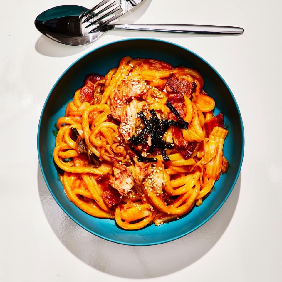 Creamy Gochujang Udon Carbonara – A Flavor Explosion