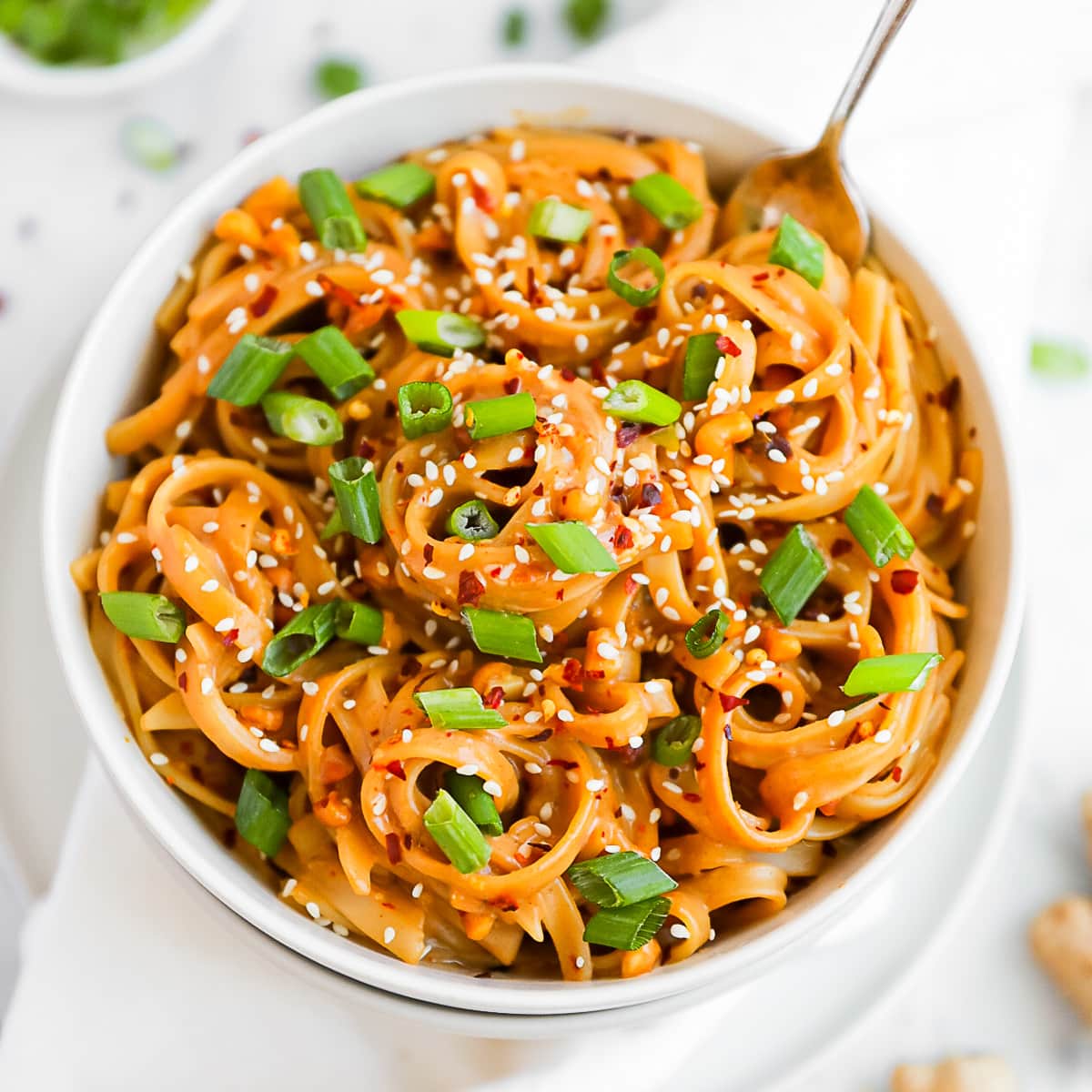 Quick Peanut Sauce for Noodles – Ready in 10 Minutes