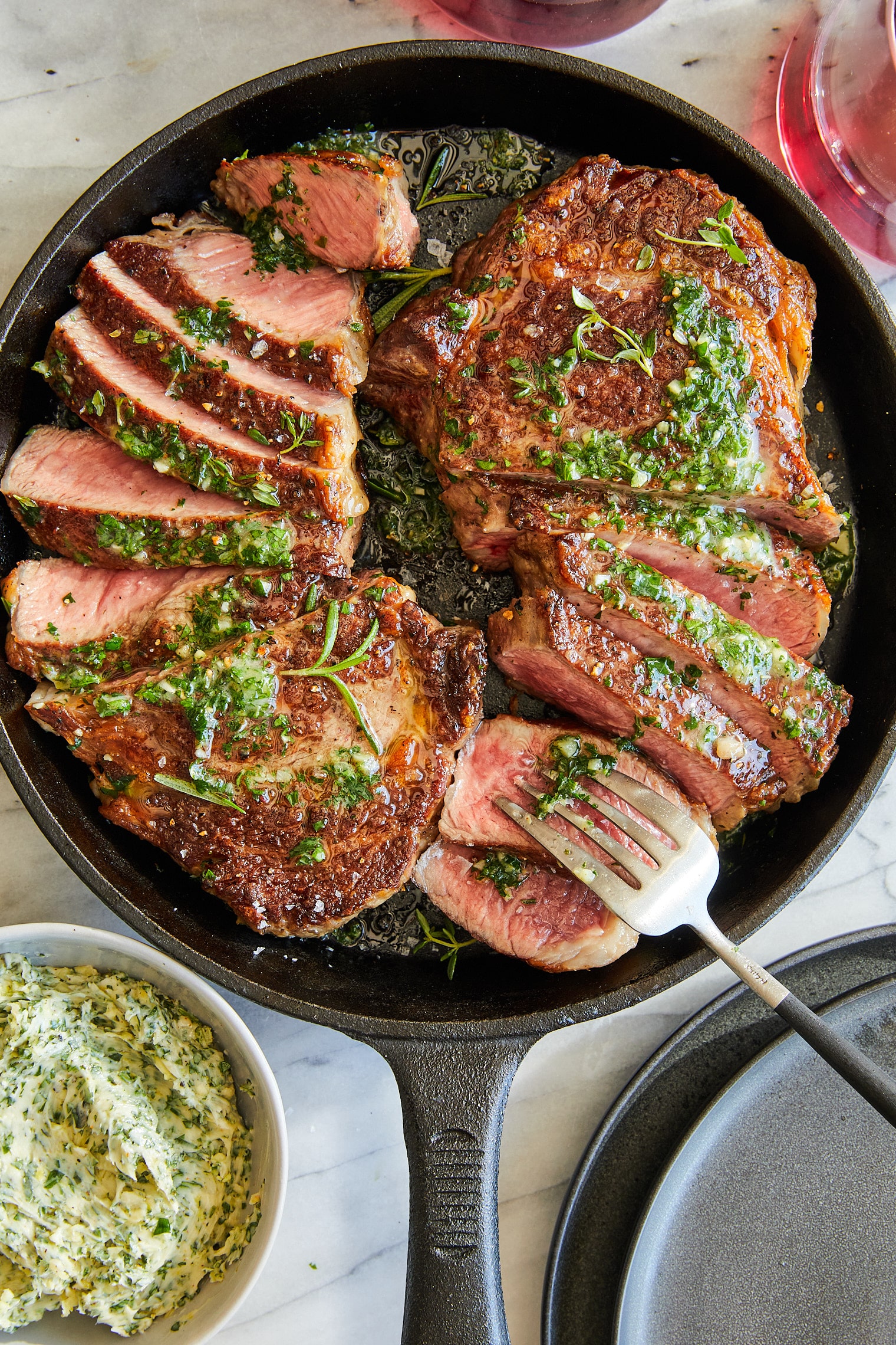 Best Garlic Butter Sauce for Steak – Creamy & Simple