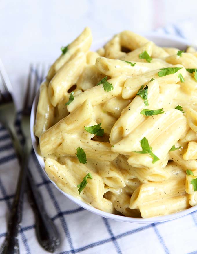 Savor Creamy Garlic Butter Sauce for Pasta Tonight