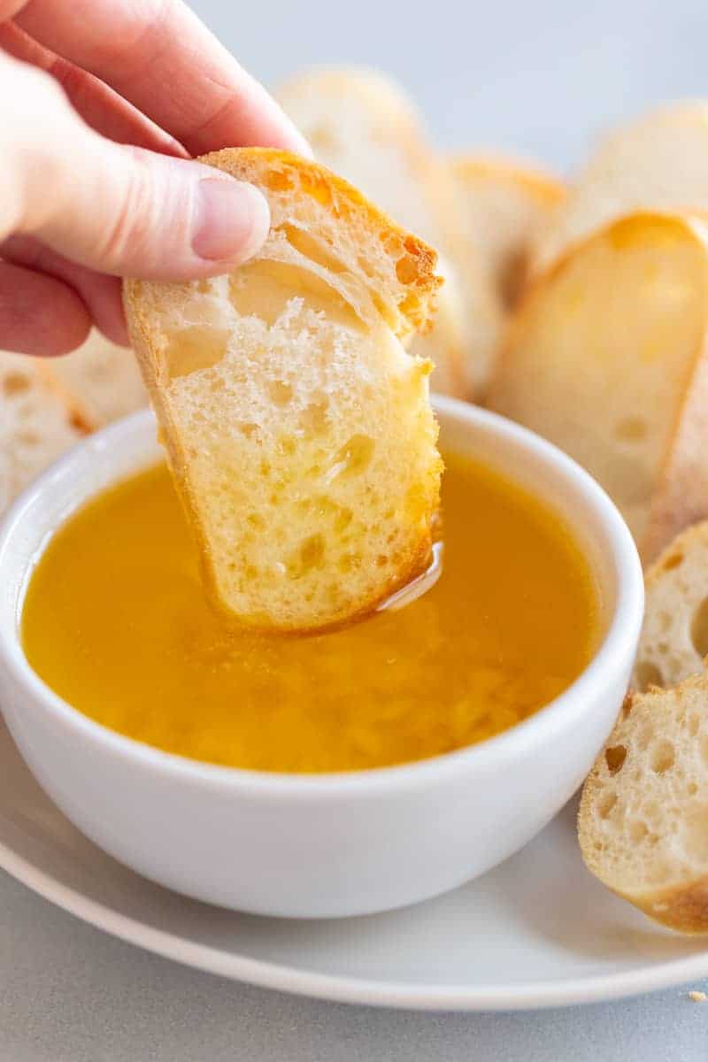 Simple Garlic Butter Sauce for Bread – 5‑Minute Magic
