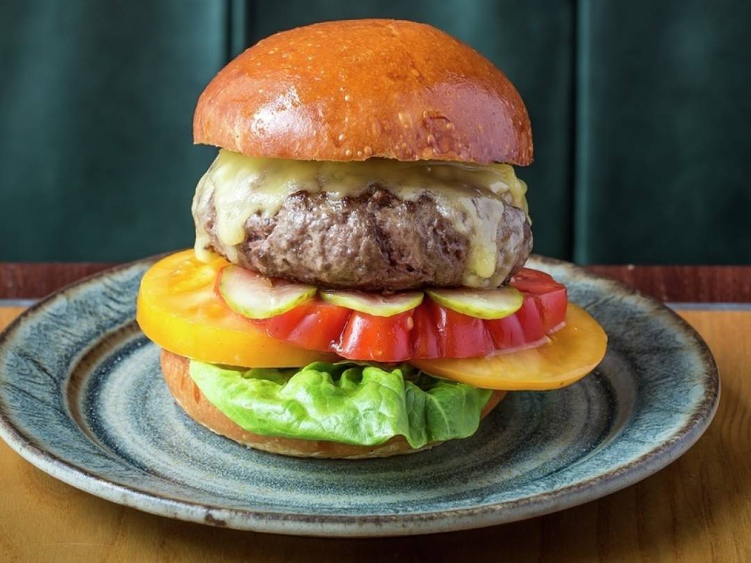 Gordon Ramsay Burger Seasoning: DIY Juicy Patties
