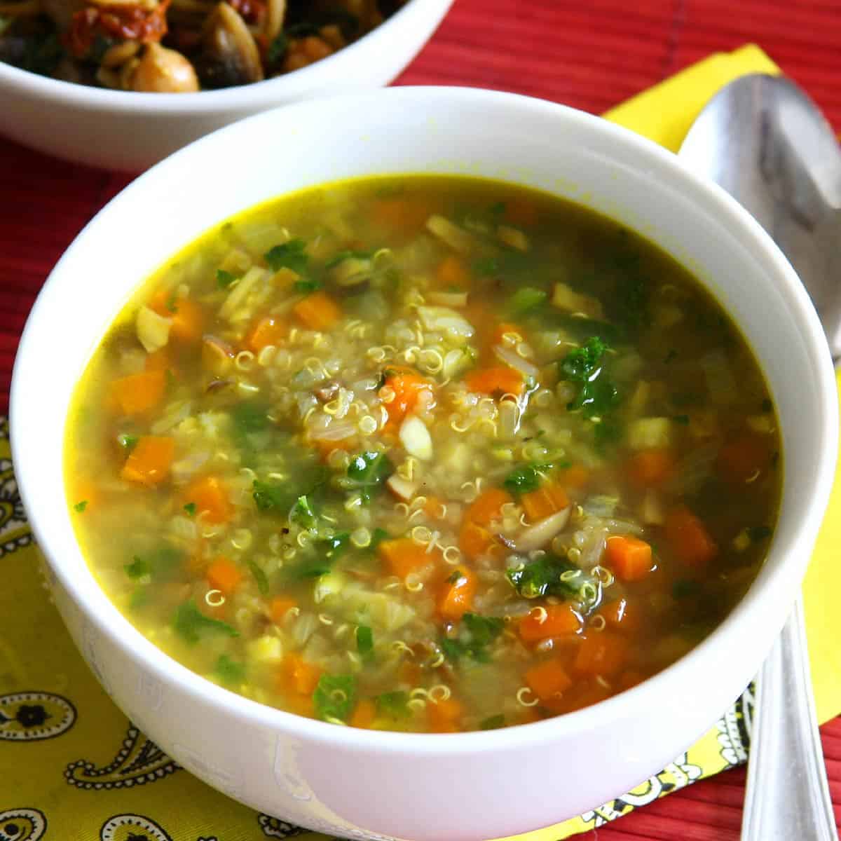 Vegan Garlic Soup for Colds – Creamy Immune Boost