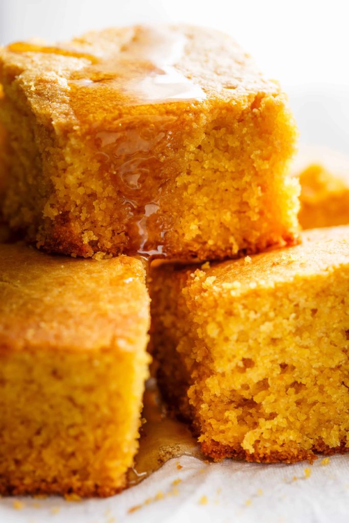 Dutch Oven Buttermilk Cornbread Recipe