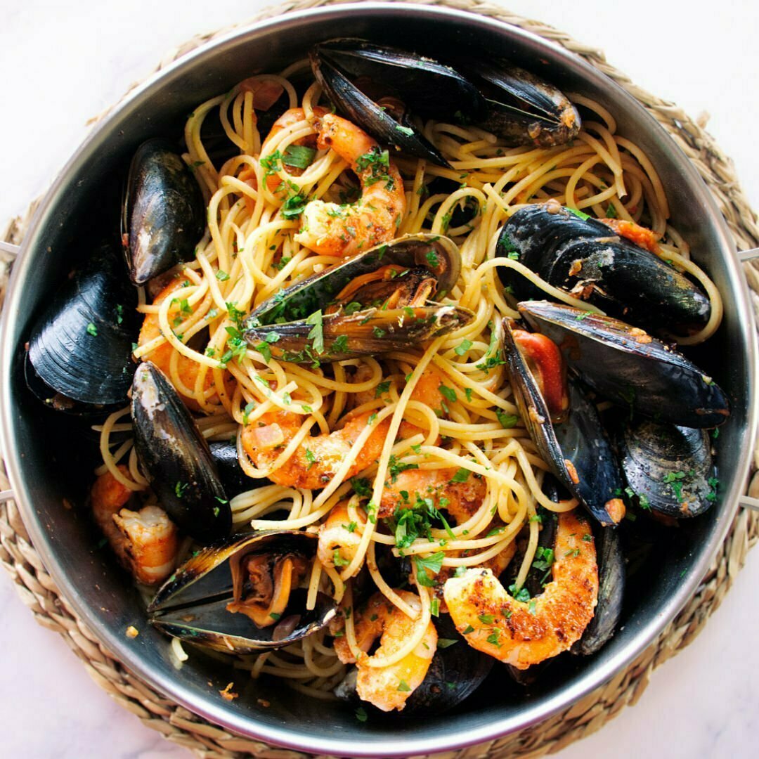 Pasta with Mussels and Shrimp Recipe
