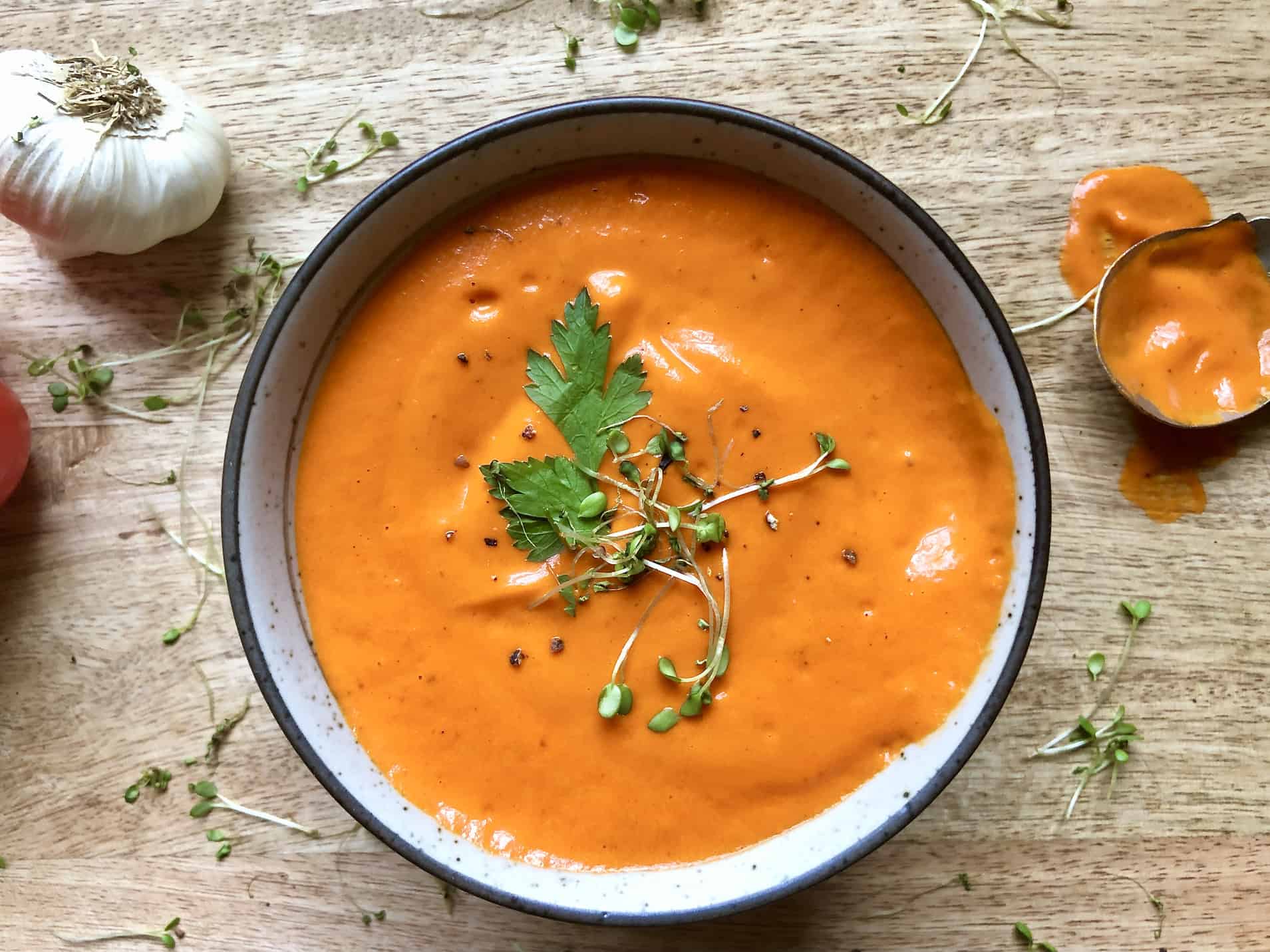 Bobby Flay's Smoked Red Pepper Sauce Recipe