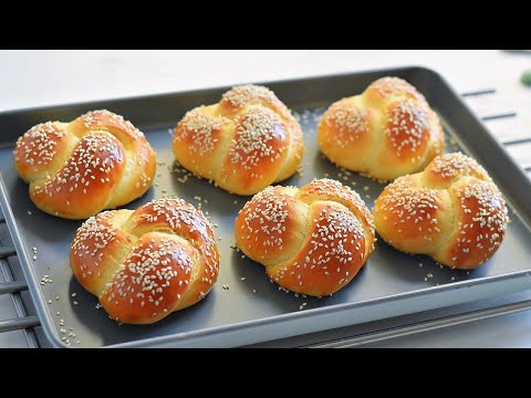 Challah Breakfast Buns Recipe