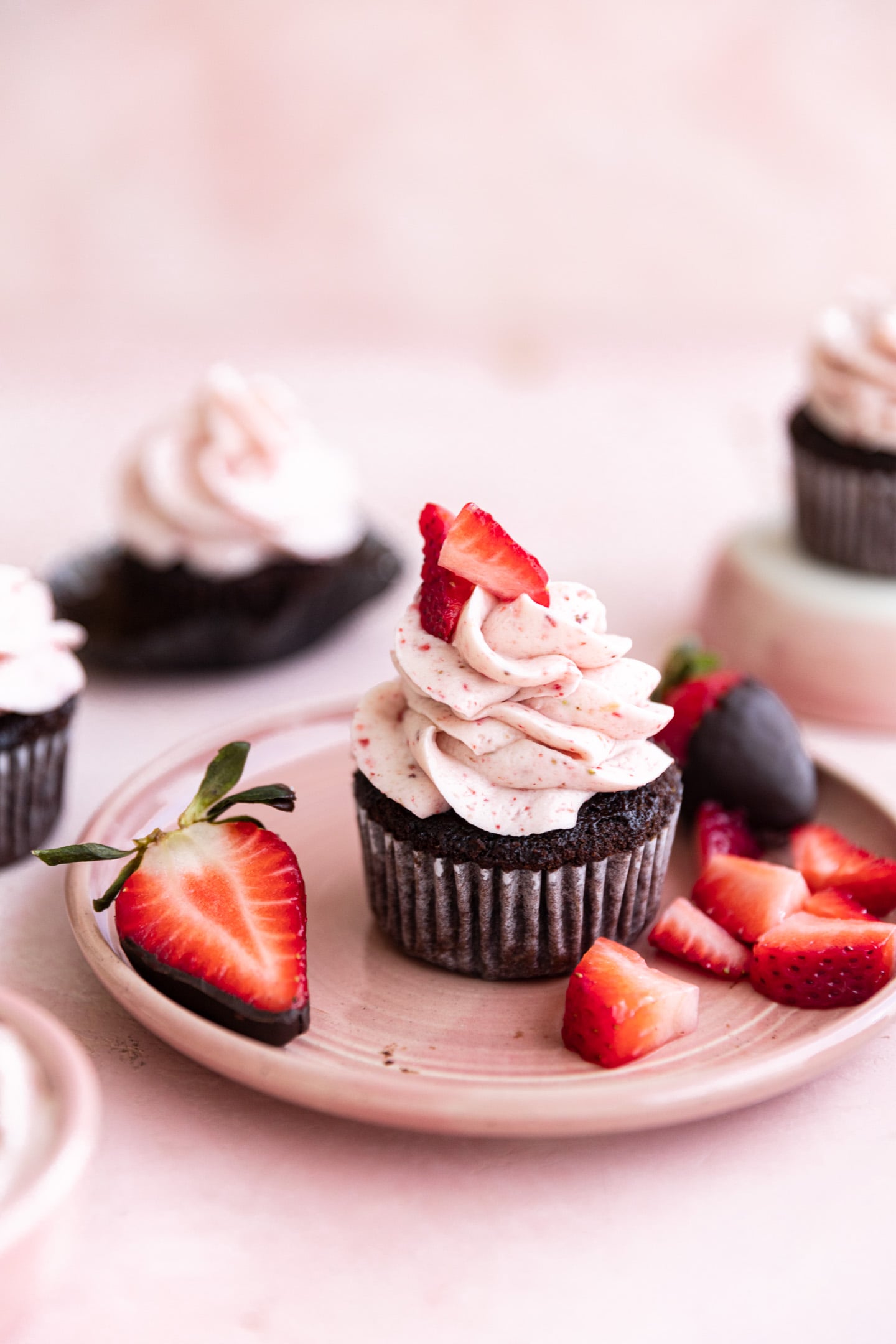 Chocolate-Strawberry Cupcakes Recipe