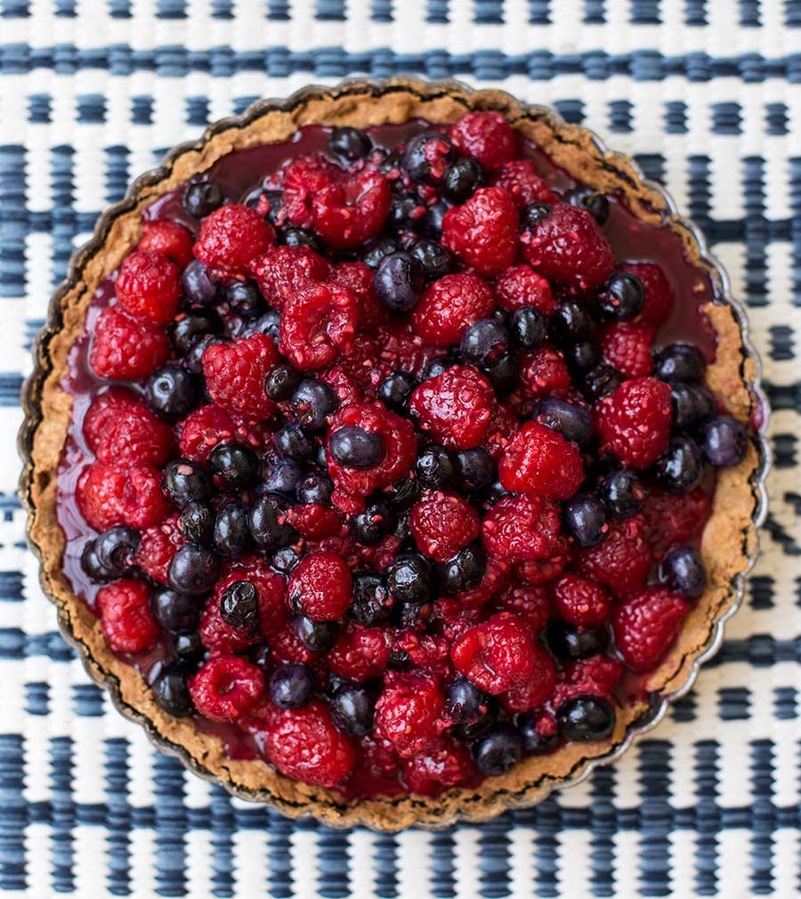 Fresh Raspberry and Blueberry Tarts Recipe