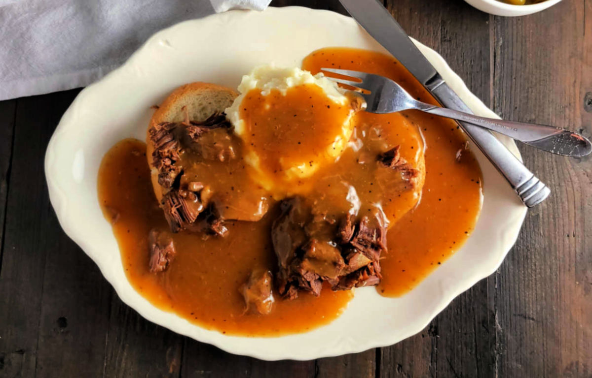 Home-style Roast Beef Sandwich with Gravy Recipe