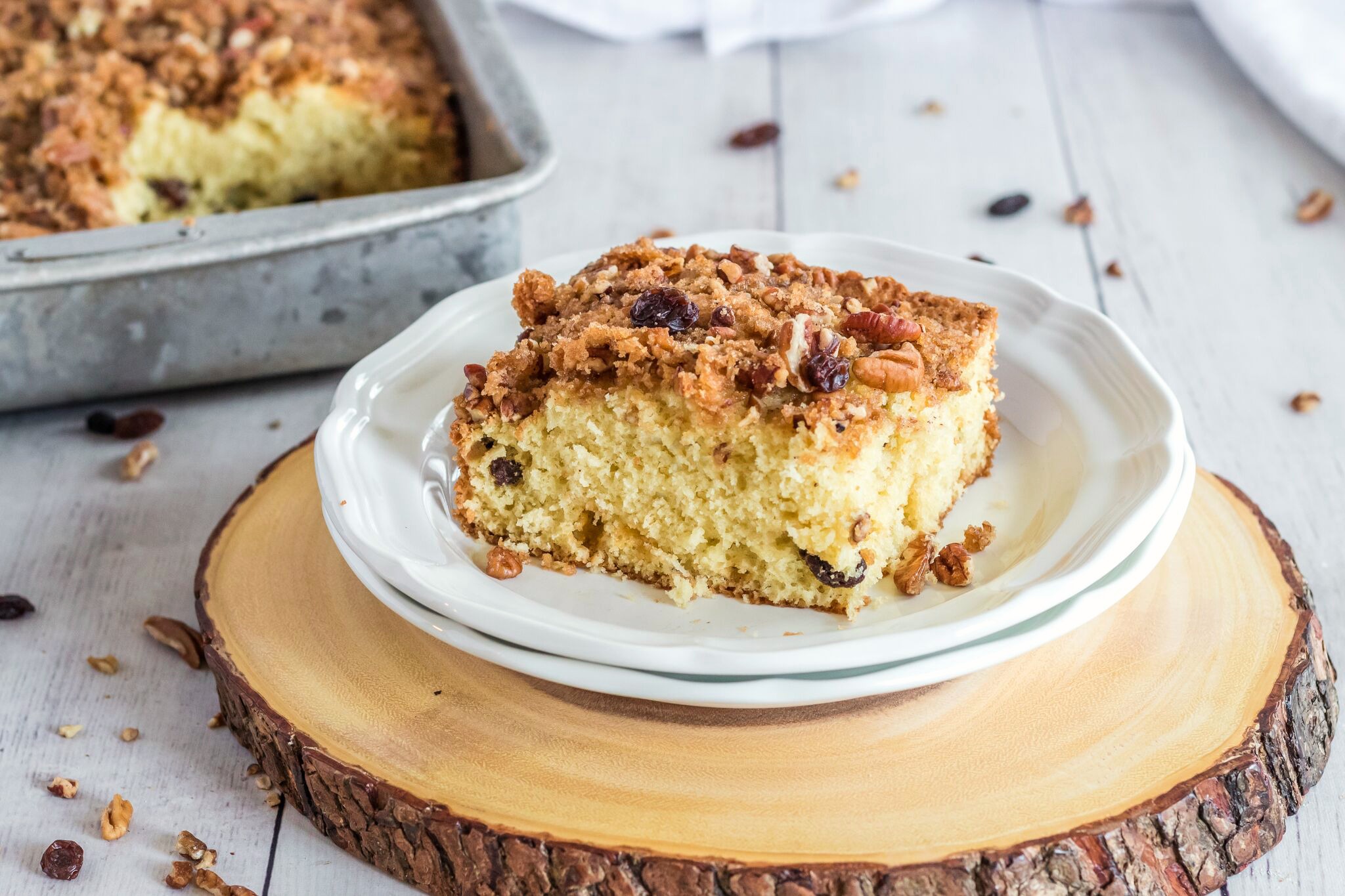 Quick Pecan Sour Cream Coffee Cake Recipe