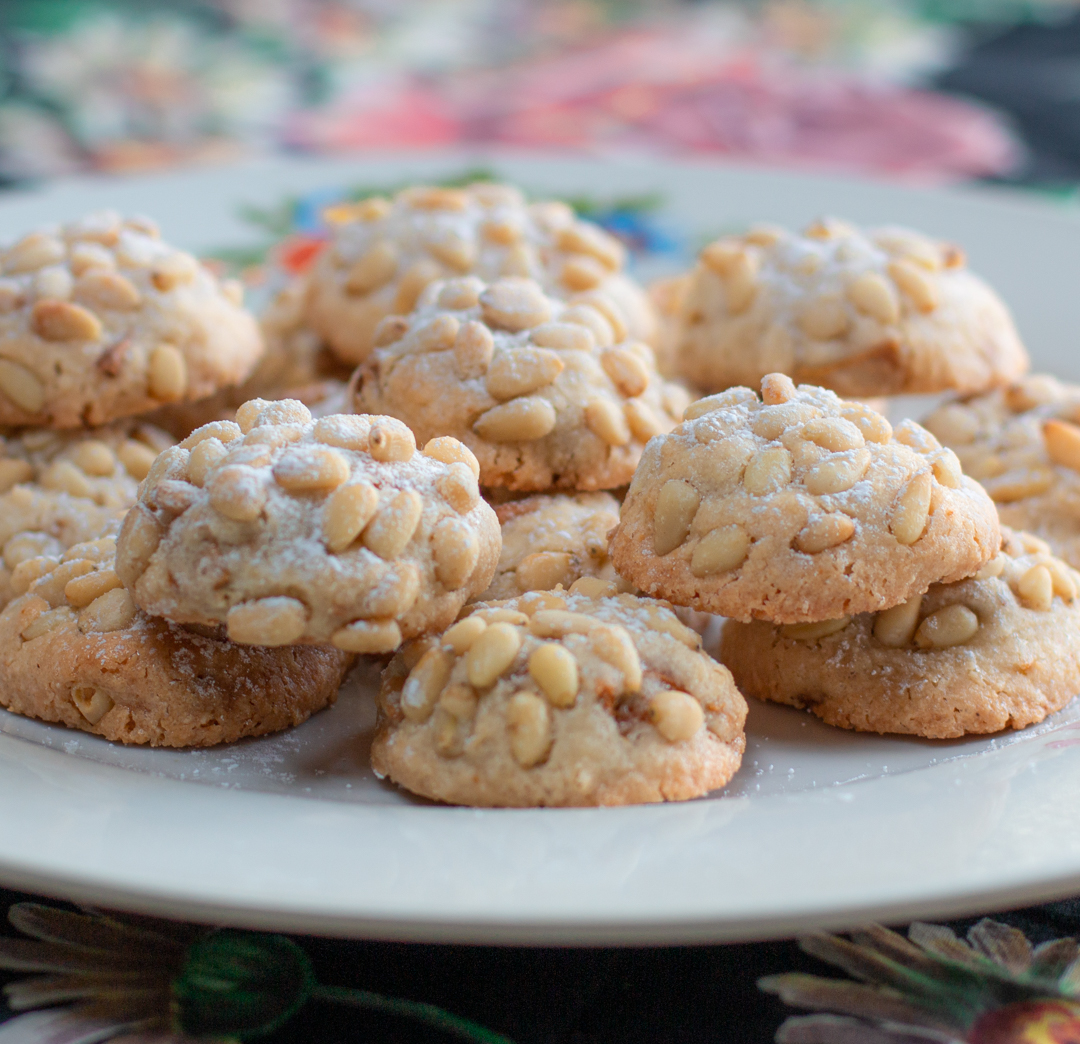 Almond-Pine Nut Macaroons Recipe