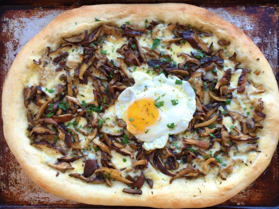 Mixed Mushroom and Fontina Pizza Recipe