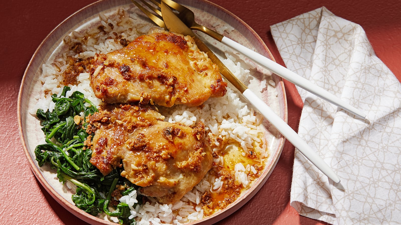Akoho Misy Sakamalao (Chicken Thighs with Garlic, Ginger, and Coconut Oil) Recipe