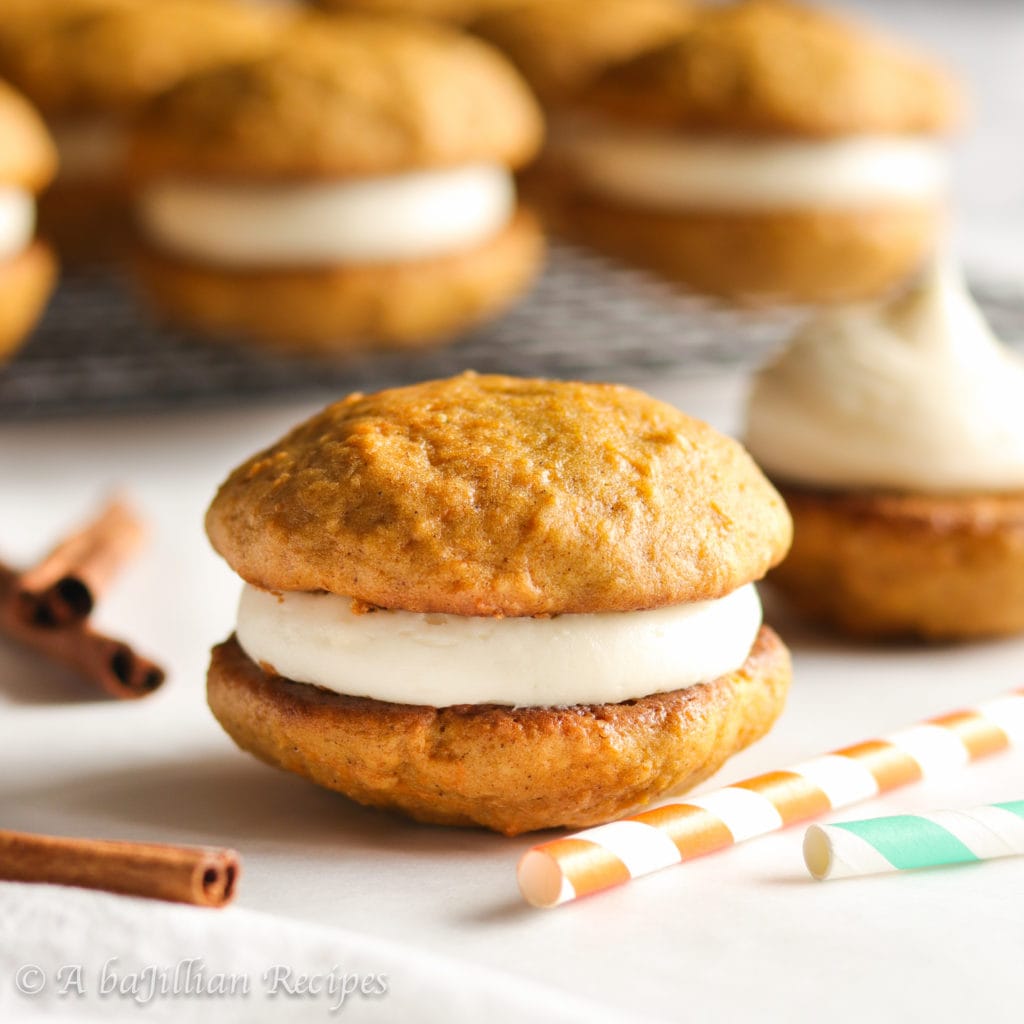 Carrot Cake Whoopie Pies Recipe