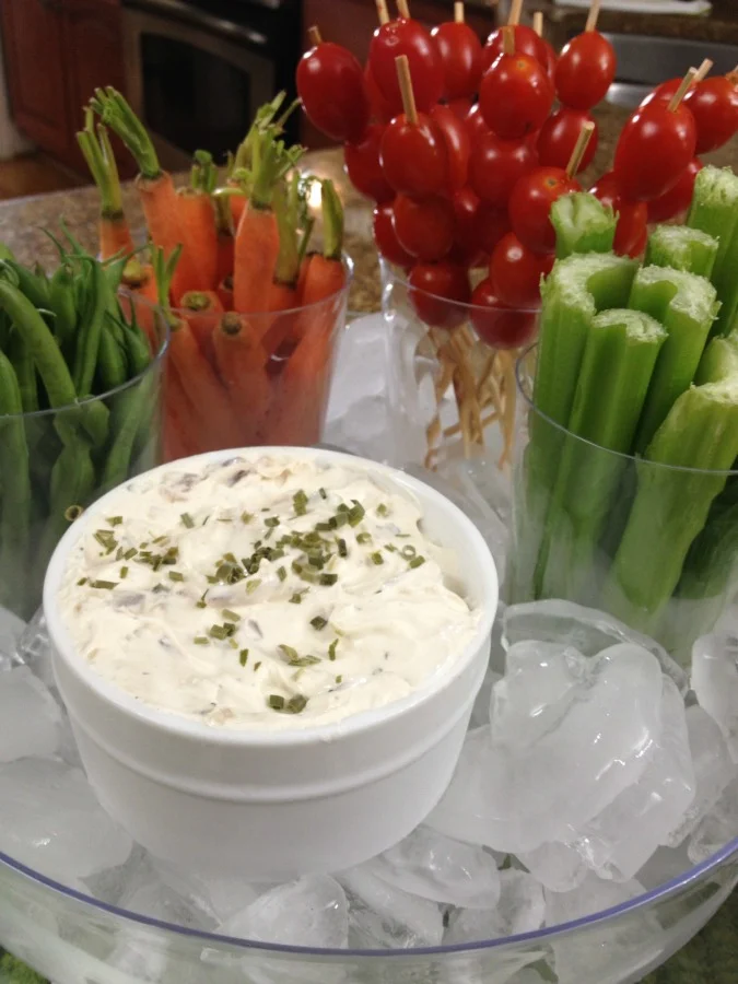 Chunky Blue Cheese and Yogurt Dip Recipe