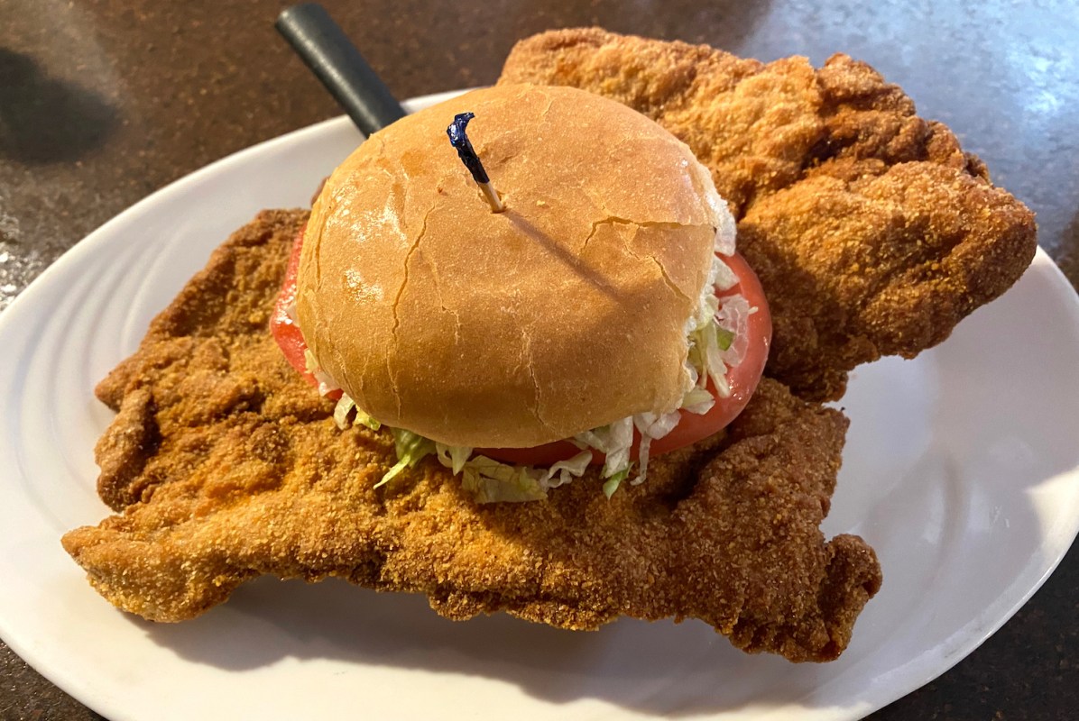 Indiana Breaded Pork Tenderloin Sandwich Recipe