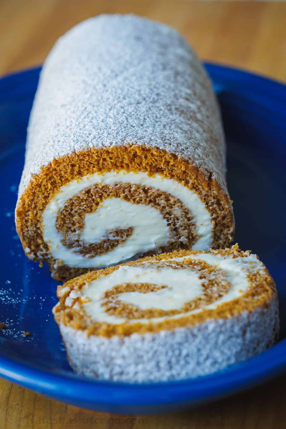 How to Make Homemade Pumpkin Roll