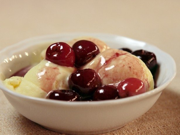 Vanilla Gelato with Cherry Compote Recipe