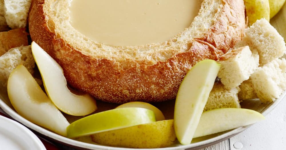 Gouda-and-Beer Fondue Bread Bowl Recipe Kitchen