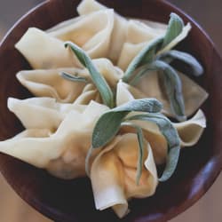 Pumpkin Wonton Ravioli Recipe