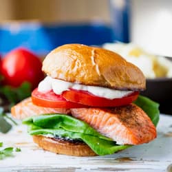 Salmon and Guacamole Sandwiches Recipe