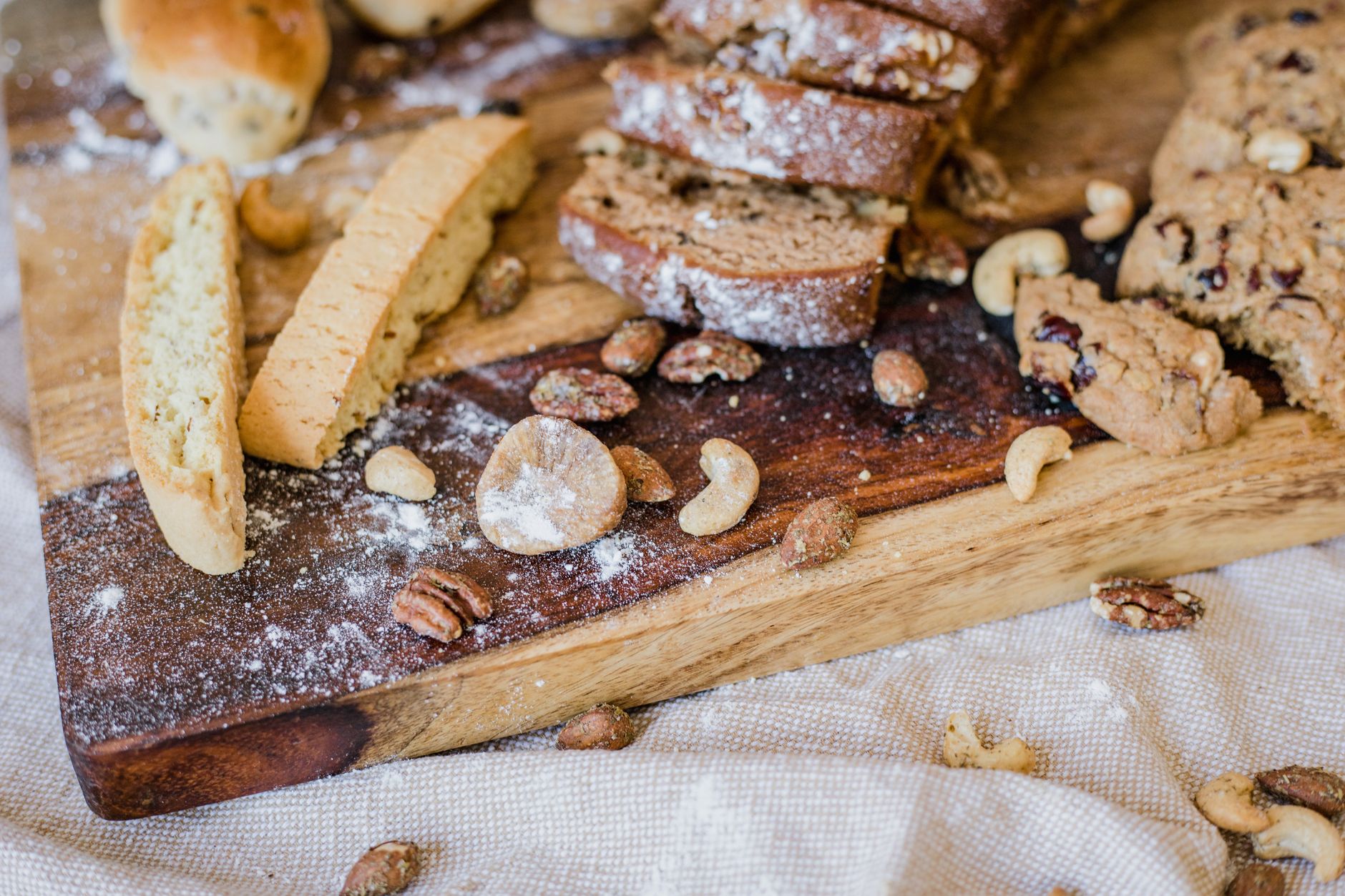 Almond Flour Shortbread Cookies (3 Ingredients) You’ll Love