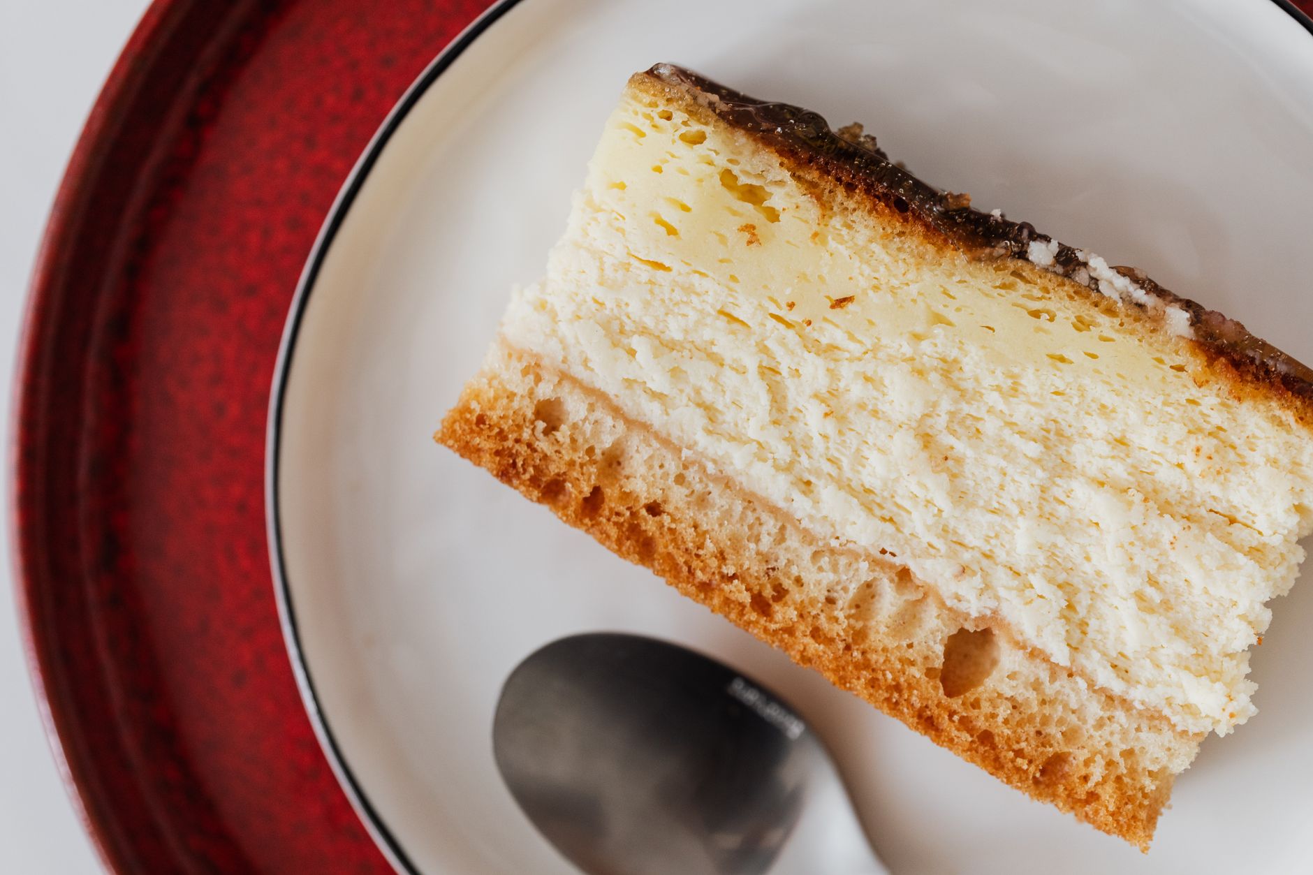 Dairy-Free Baked Cheesecake – Creamy, Vegan & Easy