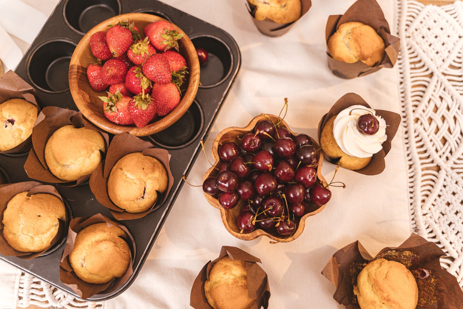Keto Cream Cheese Muffins with Almond Flour: Easy & Delicious Treats