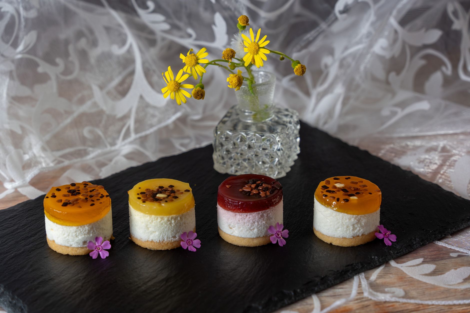 Mini Eggless Cheesecake – Quick and Easy No-Bake Delight