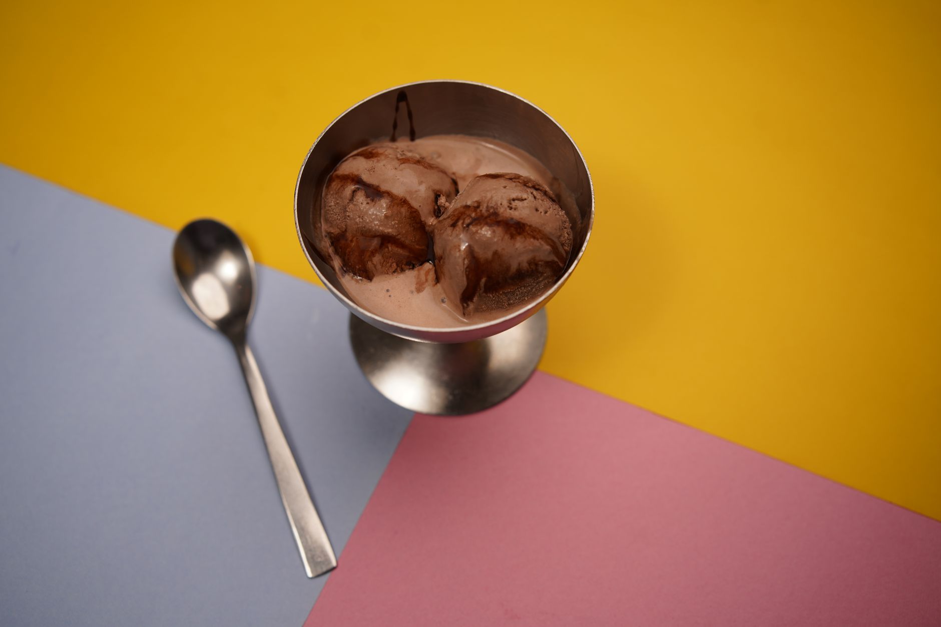 Easy 3 Ingredient Ice Cream Chocolate Recipe for Homemade Indulgence