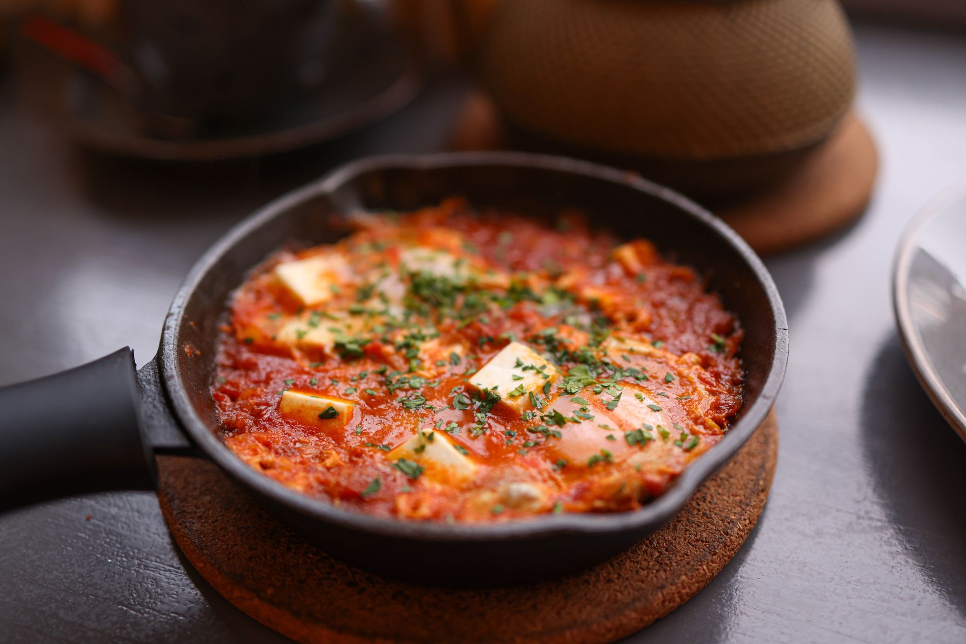 Cast Iron Kettle Recipes: Easy Flavors & Surprising Cooking Tips