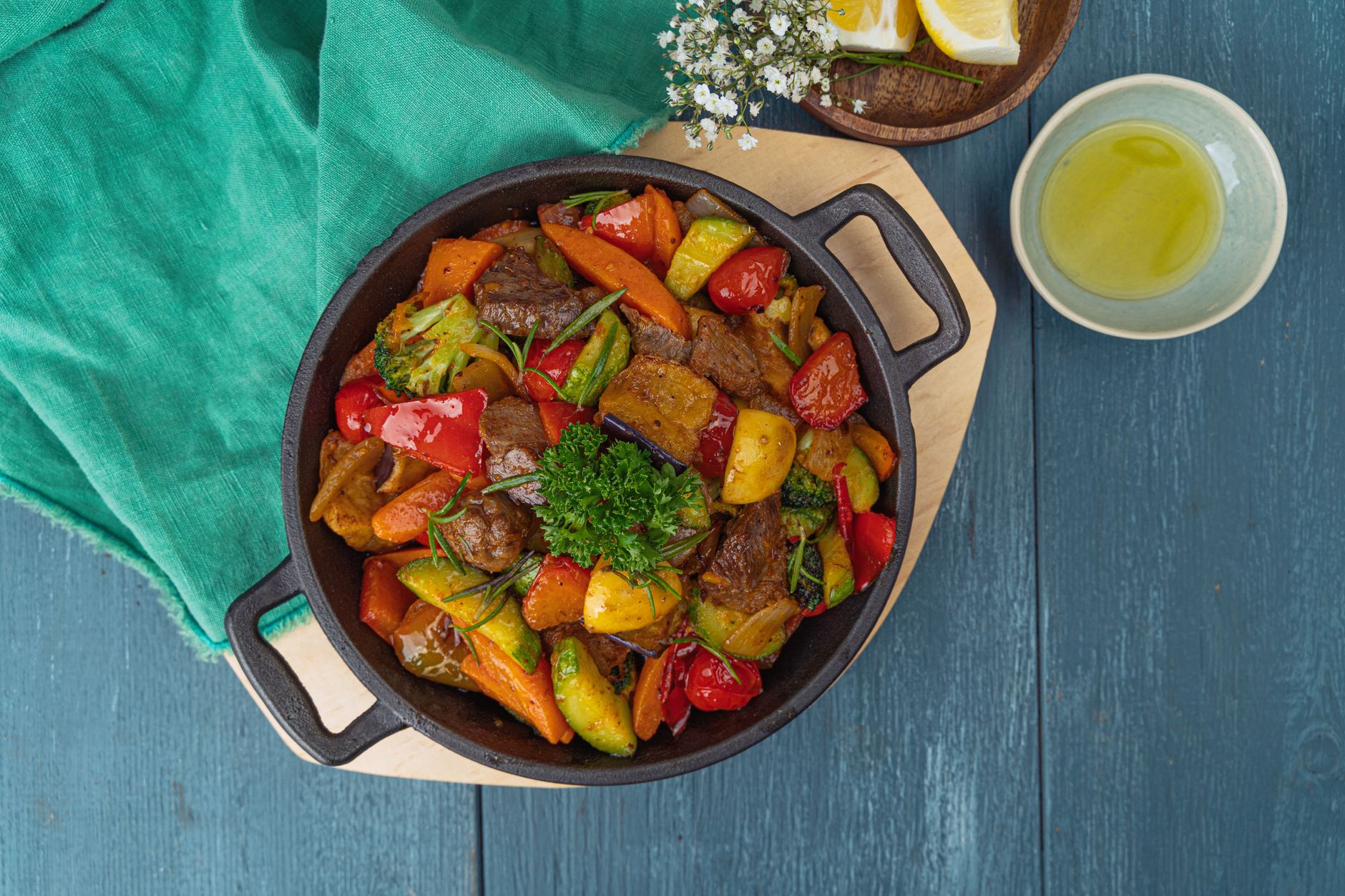 Cast Iron Shallow Casserole: Easy Dinner Recipes + Crispy Perfection