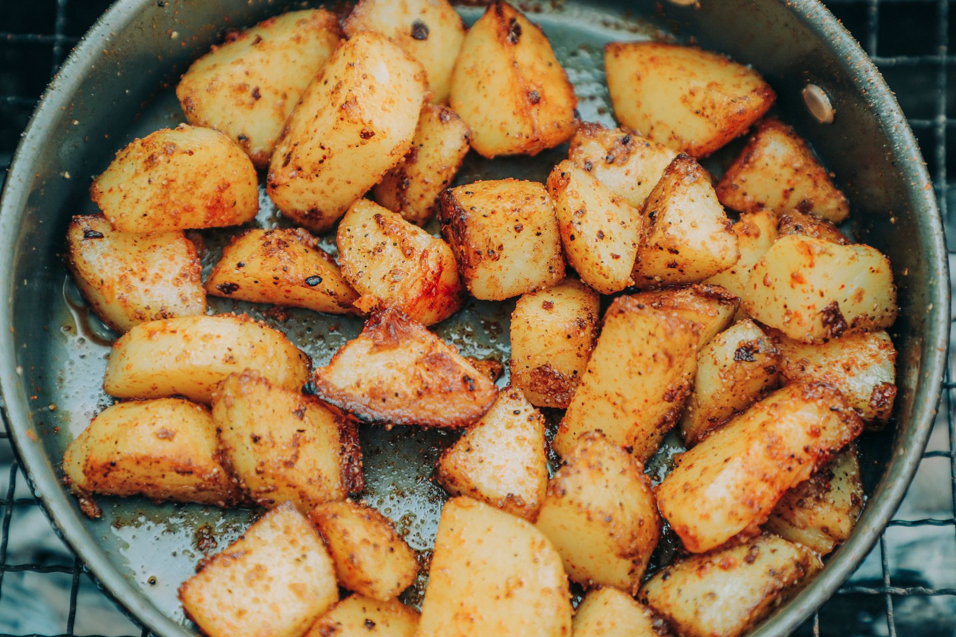 How to Fry Potatoes on Flat Top Grill: Crispy, Golden Perfection