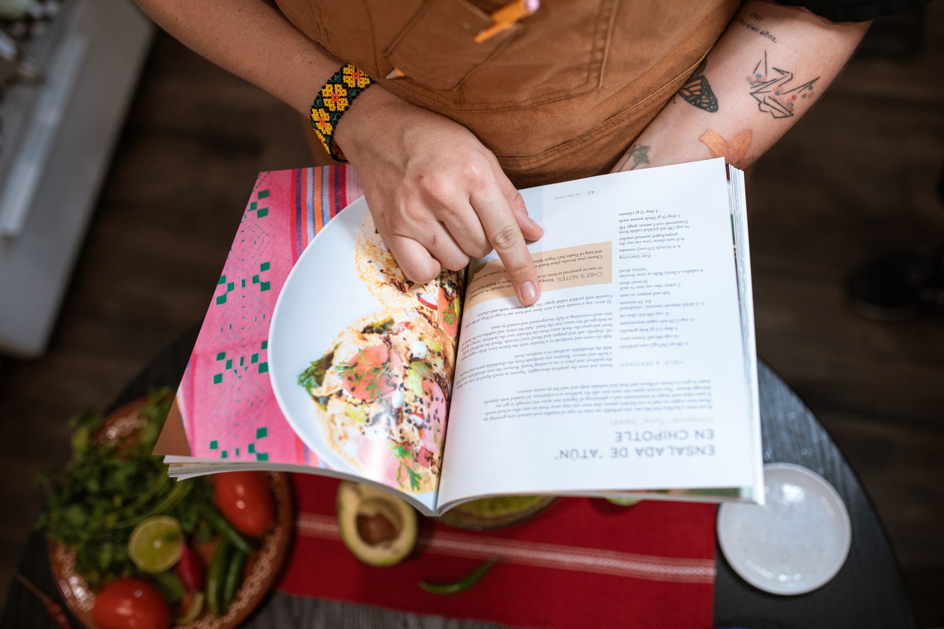 Le Creuset Dutch Oven Cookbook: Bake Perfectly Every Time