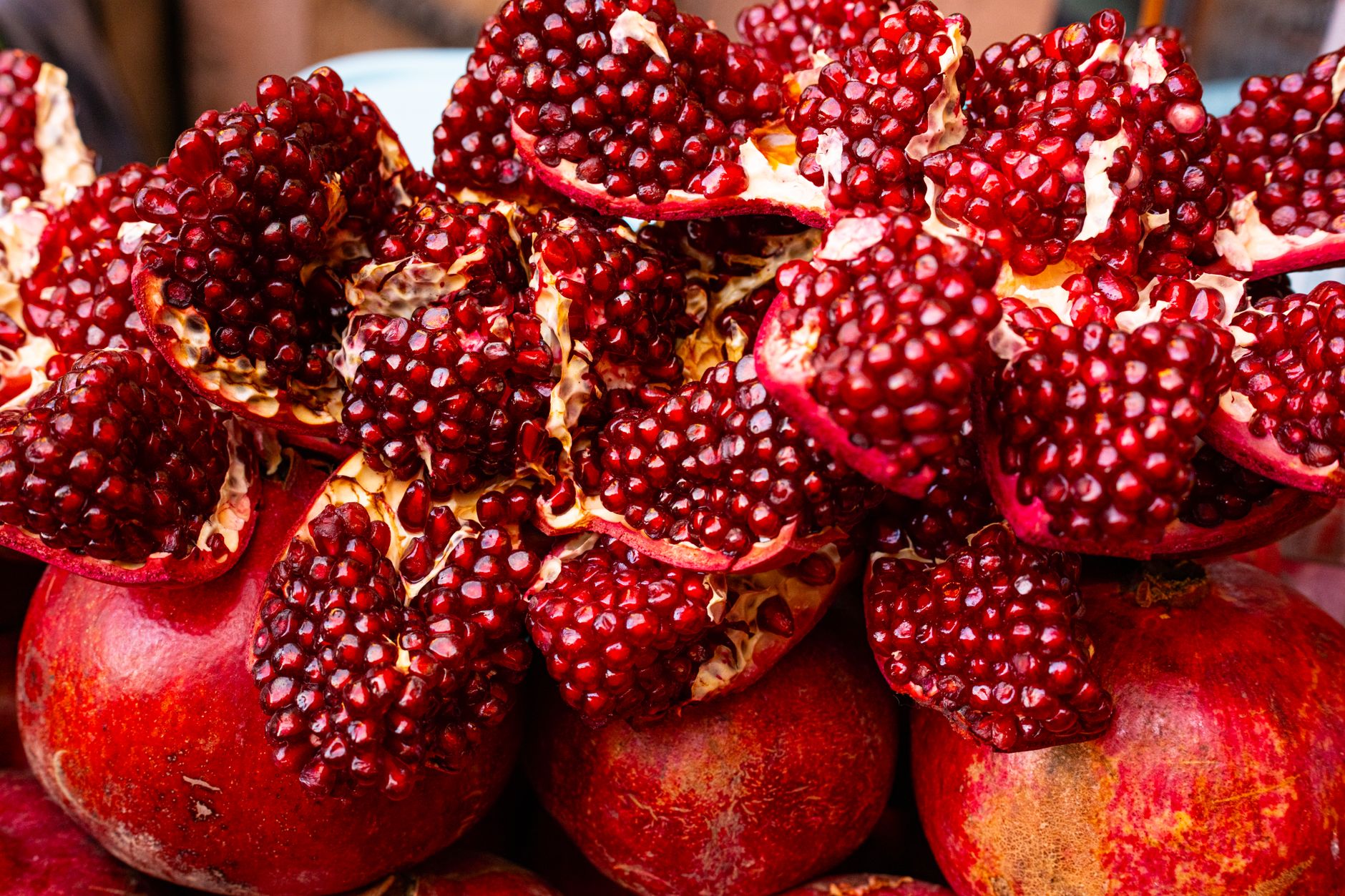 Pomegranate Powder Nutrition Facts: Benefits & Best Uses